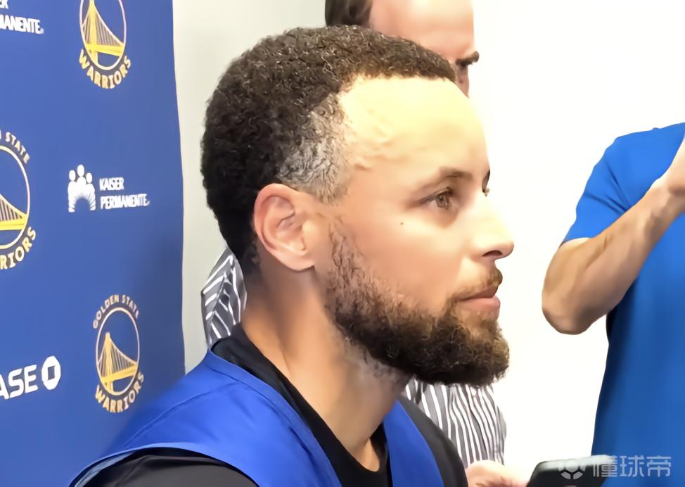 库里：伤缺期间没能帮到格林很愧疚，我会调动一切打好附加赛