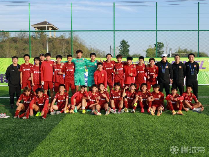 [網球]ATP馬德里站半決賽：沙波瓦洛夫VS茲維列夫